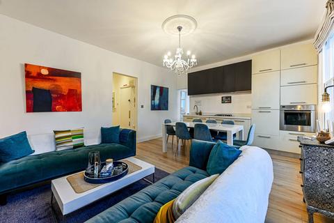 2 bedroom flat to rent, Stanlake Road, Shepherd's Bush, London, W12