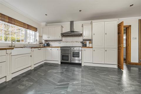 undefined, Oakwood Road, Bricket Wood, St. Albans