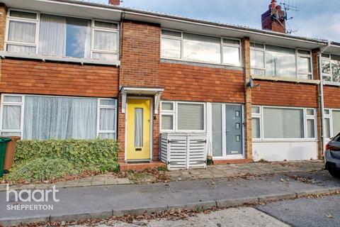 undefined, Cliveden Place, Shepperton
