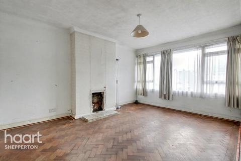 undefined, Cliveden Place, Shepperton