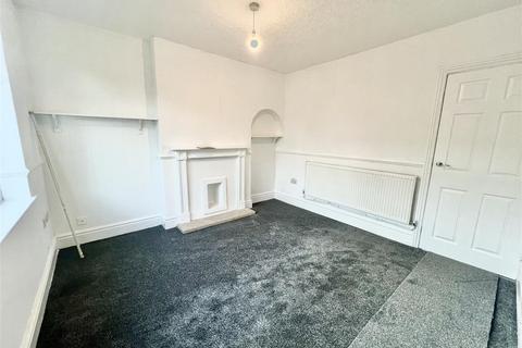 2 bedroom terraced house to rent, Landsdown Grove, Nottingham NG10
