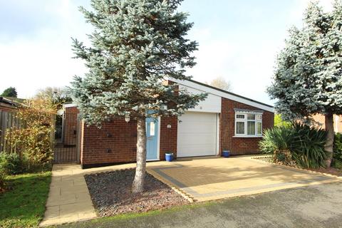2 bedroom bungalow for sale, Carlson Gardens, Lutterworth LE17