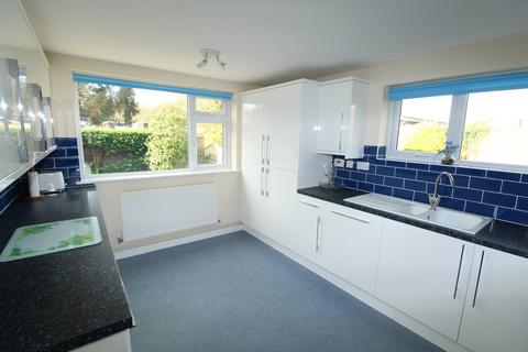 2 bedroom bungalow for sale, Carlson Gardens, Lutterworth LE17