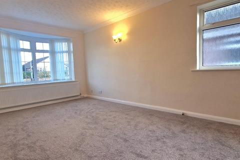 2 bedroom detached bungalow for sale, Chapel Fields,Holme Upon Spalding Moor