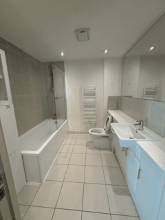 undefined, Basin Approach, London, E16