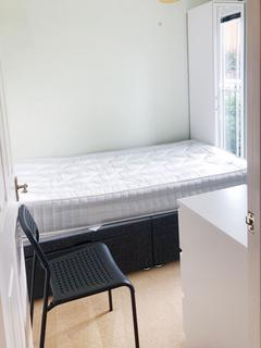 4 bedroom house to rent, Casson Drive, Bristol BS16