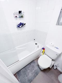 4 bedroom house to rent, Casson Drive, Bristol BS16