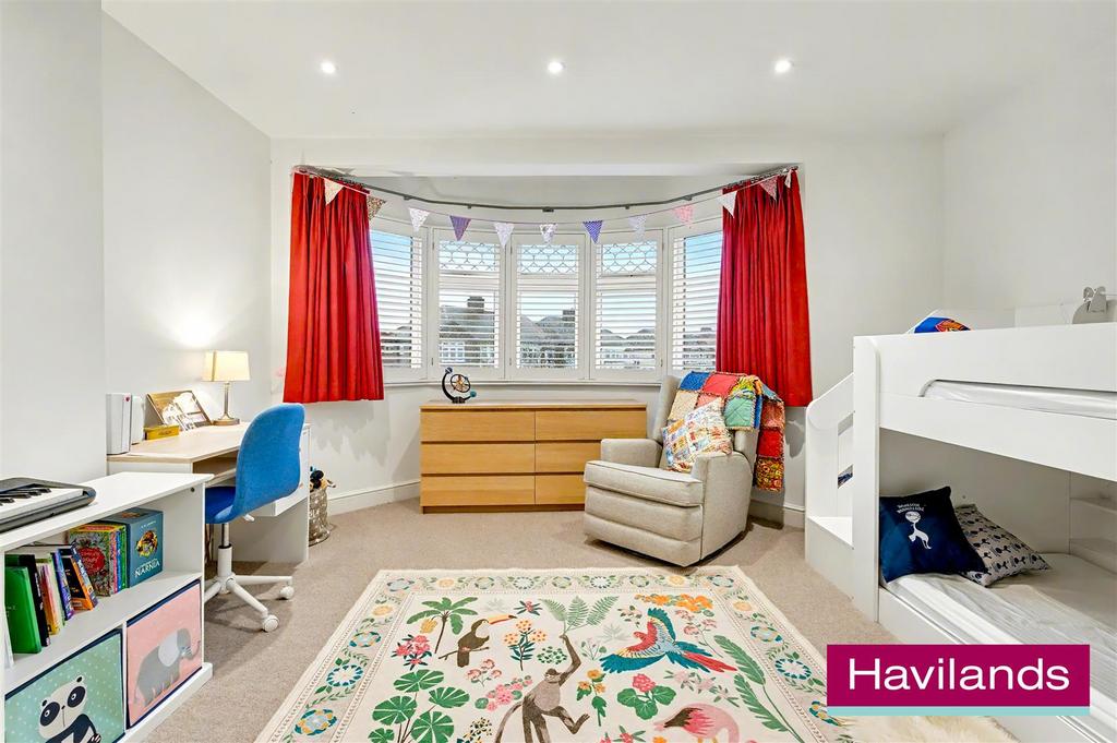 Hoodcote Gardens N21 2 NE-18.jpg