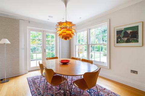 undefined, Sunning Avenue, Sunningdale SL5