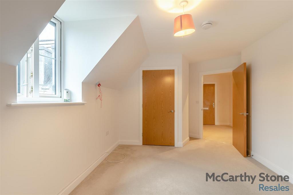 8669243-interior12.jpg