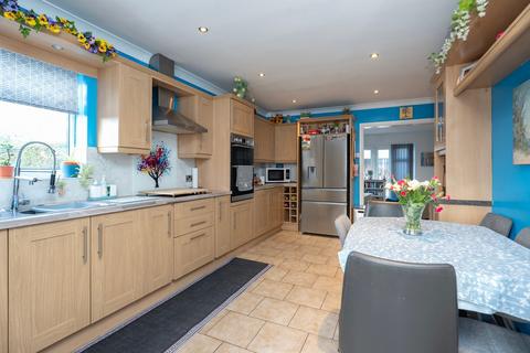 3 bedroom semi-detached house for sale, Revesby Corner, Mareham-le-Fen, Boston, PE22
