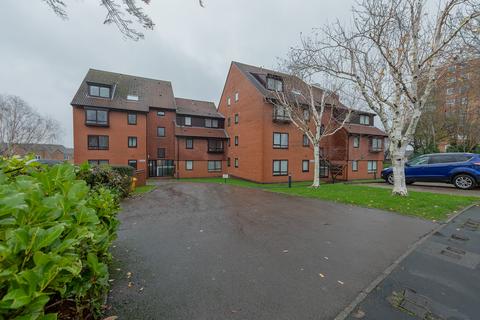 2 bedroom flat for sale, Heathlands Grove, Northfield B31
