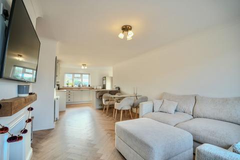 3 bedroom detached bungalow for sale, Woodfield Road, Holt, NR25