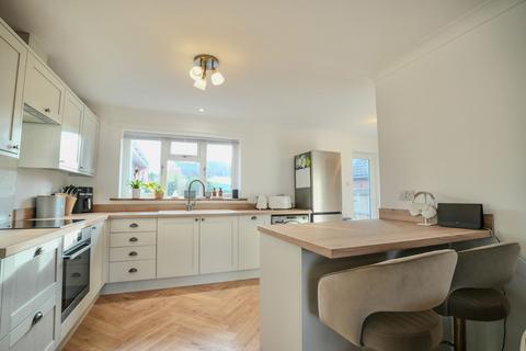 3 bedroom detached bungalow for sale, Woodfield Road, Holt, NR25