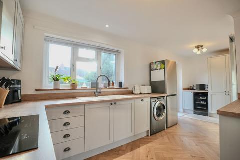 3 bedroom detached bungalow for sale, Woodfield Road, Holt, NR25