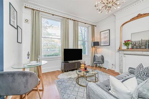 1 bedroom flat for sale, Kennington Park Road, London SE11