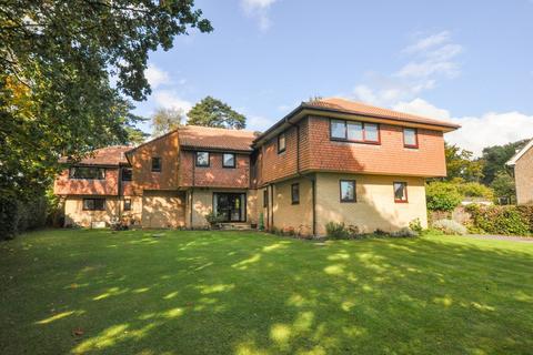 2 bedroom apartment for sale, 425 Ringwood Road, Ferndown, BH22