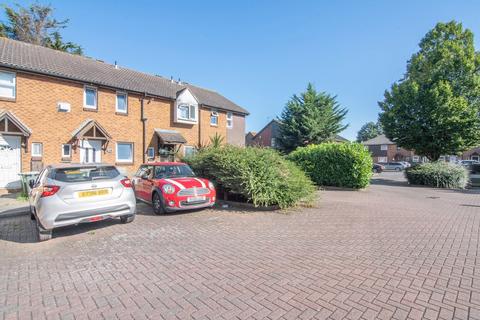 undefined, Butterfield Square, Beckton, London, E6