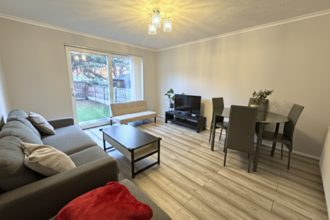 undefined, Butterfield Square, Beckton, London, E6