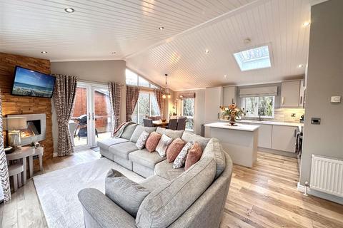 3 bedroom mobile home for sale, Ambleside Road, Windermere LA23