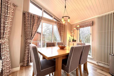 3 bedroom mobile home for sale, Ambleside Road, Windermere LA23