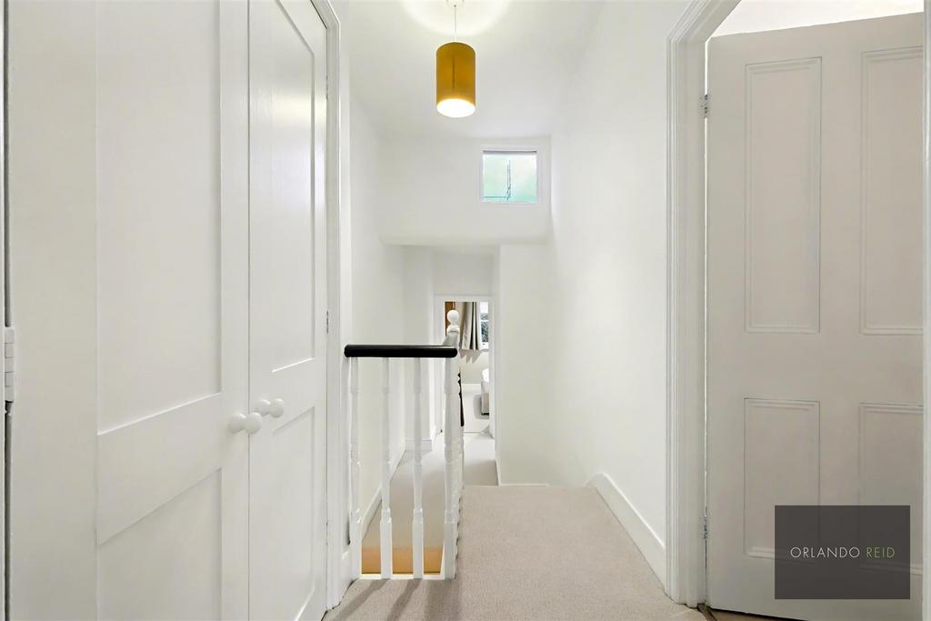 39 Strathleven Road SW2 5 JS-17.jpg