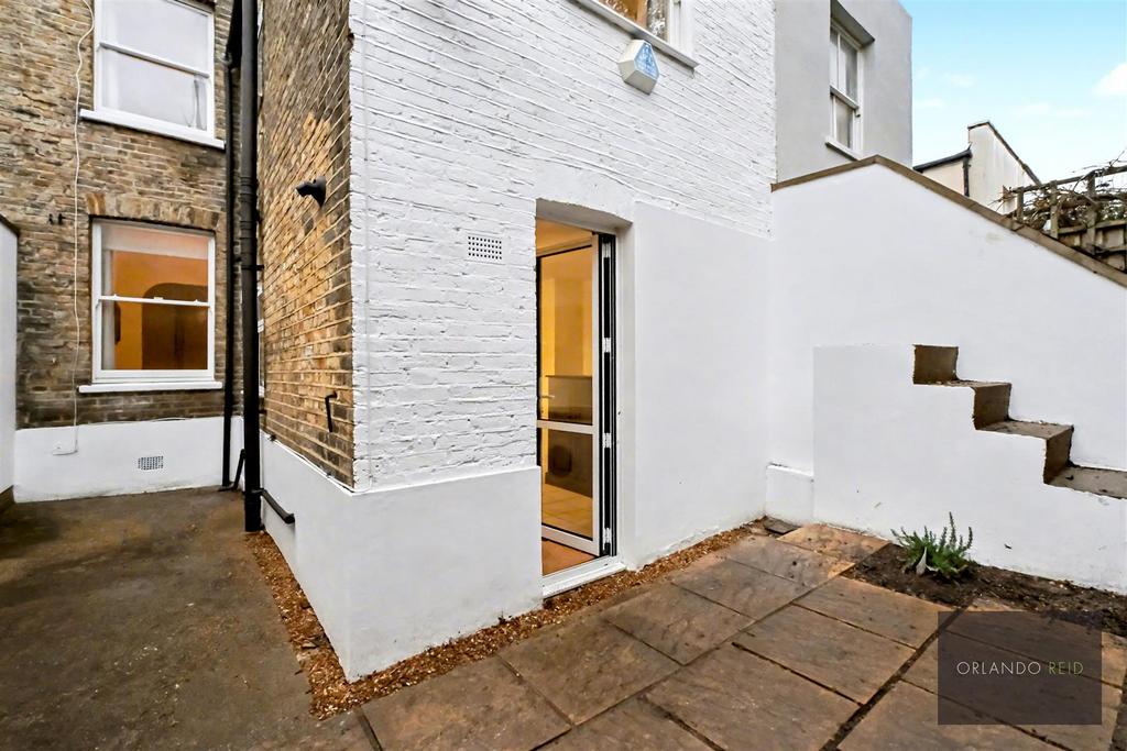 39 Strathleven Road SW2 5 JS-7.jpg