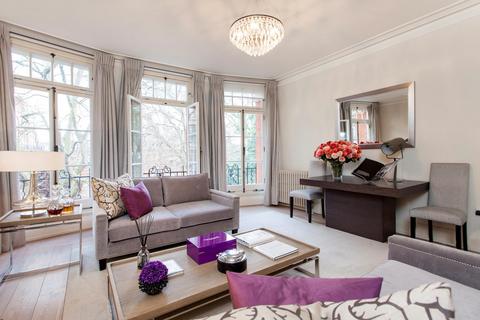 undefined, Mount Street, Mayfair, London, W1K