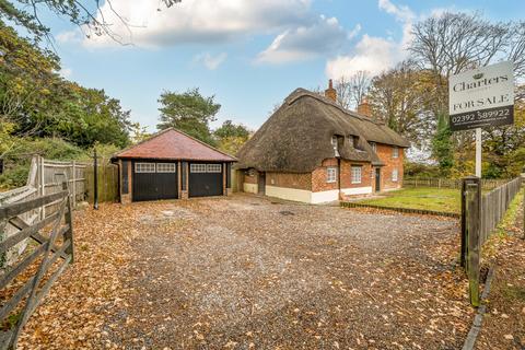 Rowner Lane, Hampshire PO13