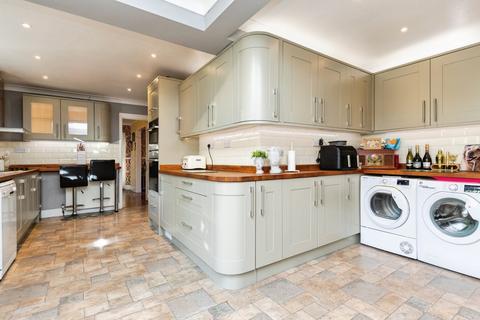 undefined, Kessingland Avenue, Stevenage SG1