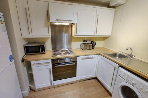 4 bedroom flat to rent, Morrison Street, Edinburgh, West End, EH3