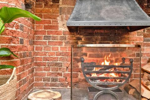 5 bedroom house for sale, Lower Street, Haslemere, GU27