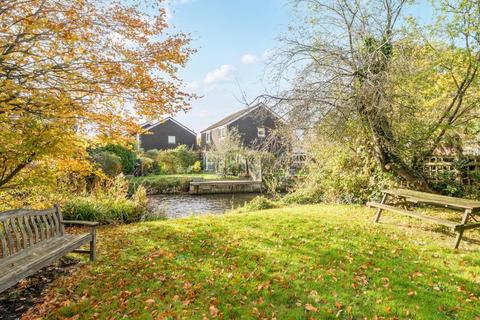 4 bedroom detached house for sale, Newbury,  Berkshire,  RG14