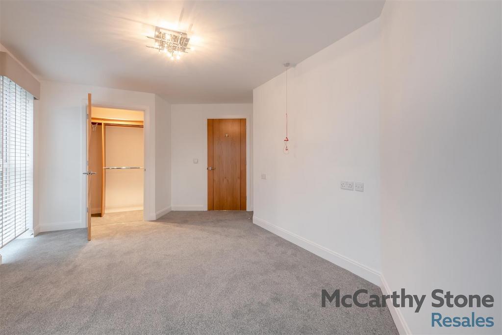 8669239-interior08.jpg