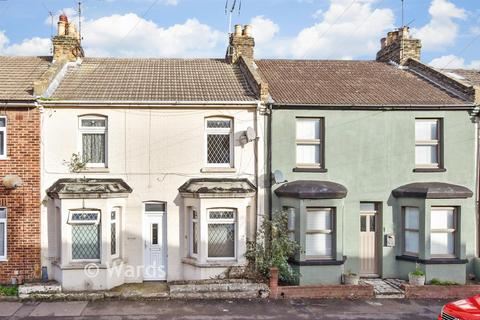 4 bedroom terraced house for sale, Windsor Road, Gillingham ME7