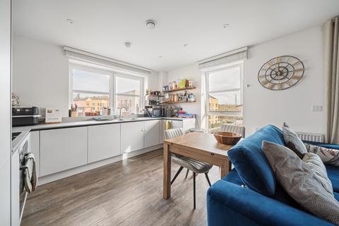 2 bedroom apartment for sale, Western Cross, Kent DA10