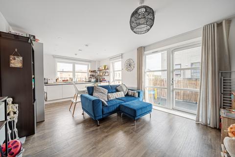 2 bedroom apartment for sale, Western Cross, Kent DA10