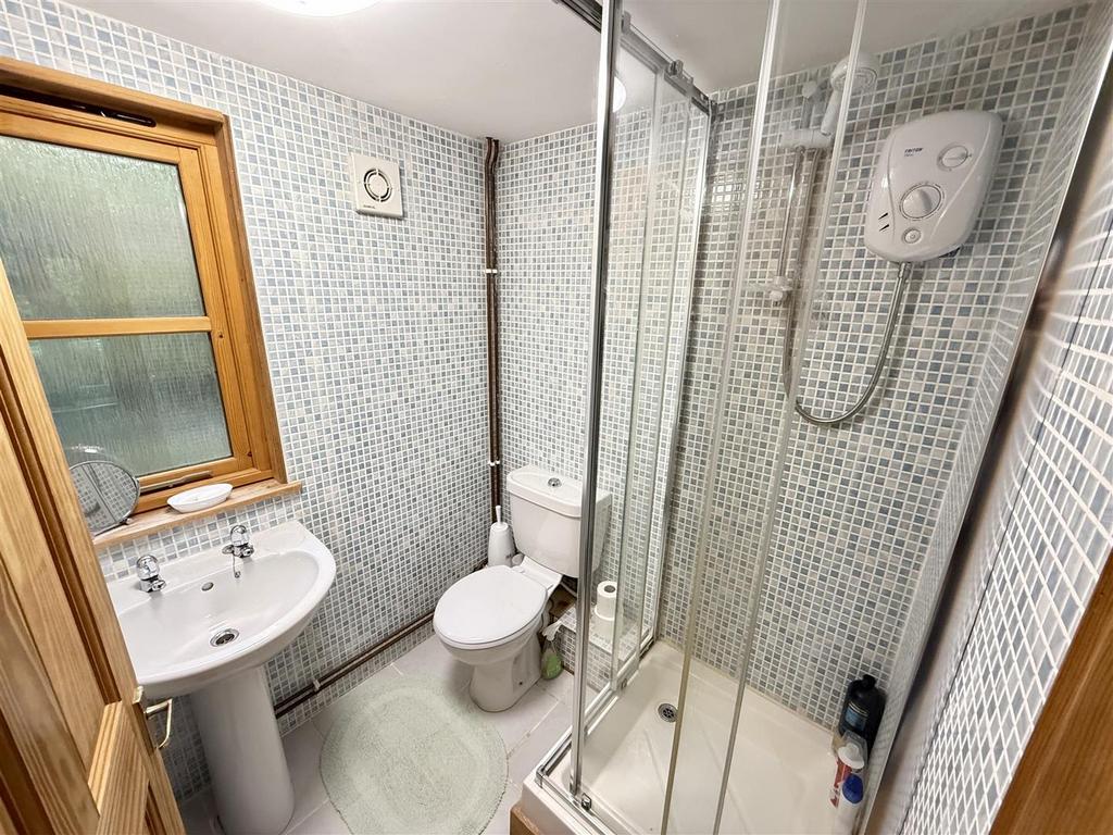 En-Suite shower room