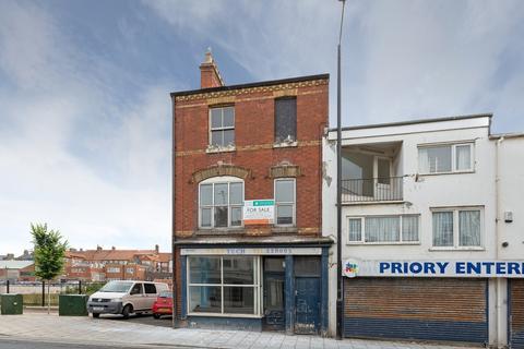 Retail property (high street) to rent, 6 Hilderthorpe Rd Bridlington YO15 3BB