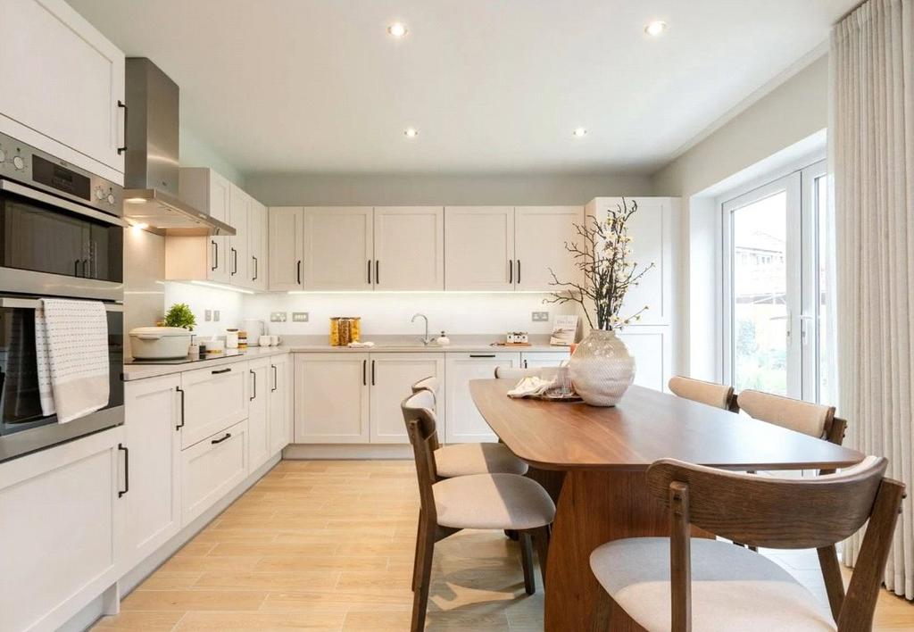 Kitchen/Dining