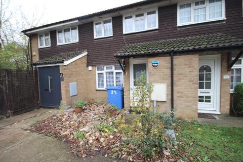 undefined, Pendula Drive, Hayes, UB4