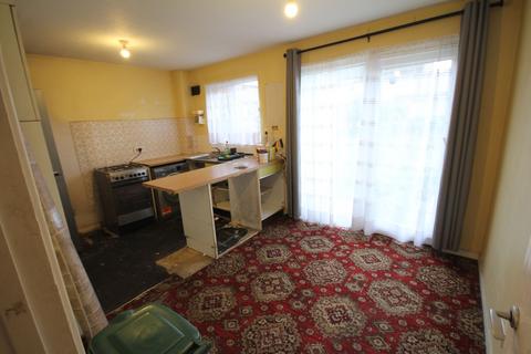 3 bedroom terraced house for sale, Pendula Drive, Hayes, UB4