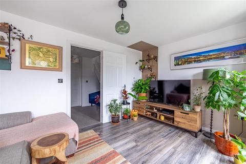 3 bedroom townhouse for sale, Sir Bobby Robson Way, Great Park, NE13