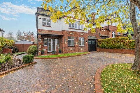 undefined, Charles Dickens Avenue, Higham, Rochester, Kent, ME3