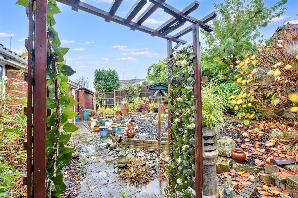 Garden 4.jpeg