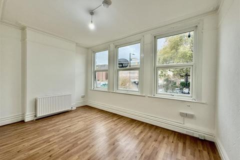 undefined, Amhurst Park, Hackney, London