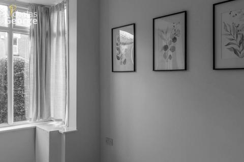 3 bedroom house to rent, Earls Court Rd, Harborne, B17 9AH
