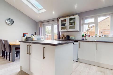 undefined, Arncliffe Drive, Milton Keynes MK13