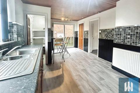 3 bedroom semi-detached house for sale, Thornton Road, Rastrick, Brighouse, HD6