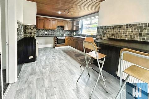3 bedroom semi-detached house for sale, Thornton Road, Rastrick, Brighouse, HD6